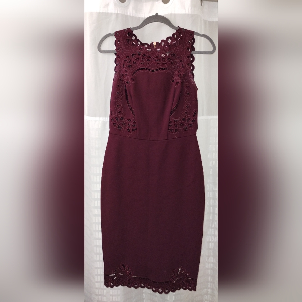 Ted Baker of London Sleeveless Burgundy stunning dress.
